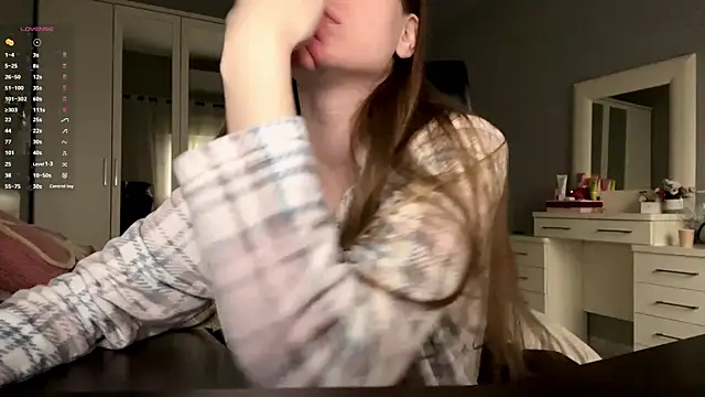 Iuckystar19 online show from February 13, 2:39 pm