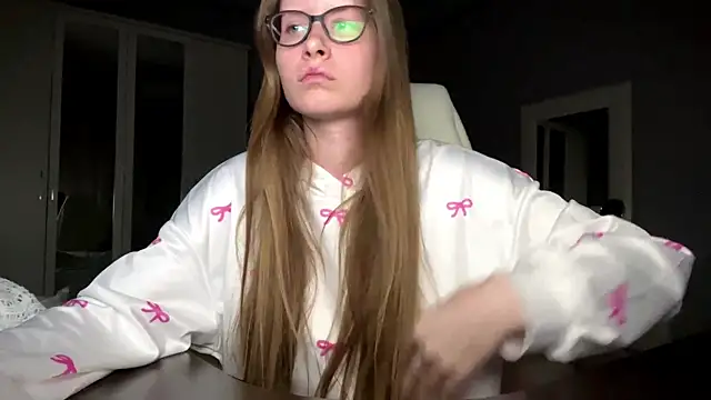 Iuckystar19 online show from March 27, 6:09 pm