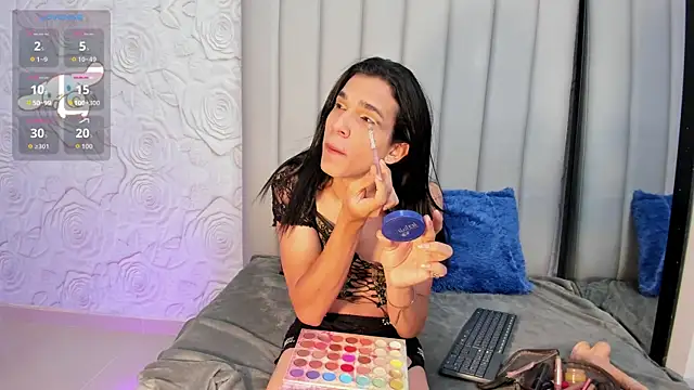 Snapshot of sky_velvet chatting on June 23, 2:48 pm sky velvet online show from June 23, 2:48 pm
