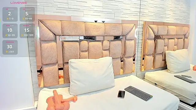 ely brown  online show from March 6, 4:18 am