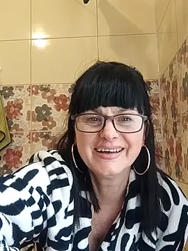 AliceSwan57 online show from April 14, 11:37 am