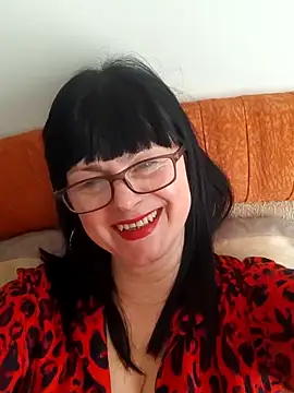 AliceSwan57 online show from April 19, 6:25 am