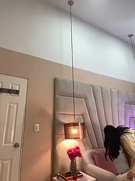 JuliaaVega online show from February 25, 12:16 pm