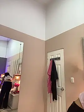 JuliaaVega online show from February 19, 12:13 pm