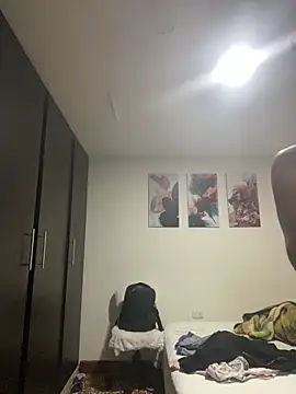 JuliaaVega online show from March 7, 11:27 am