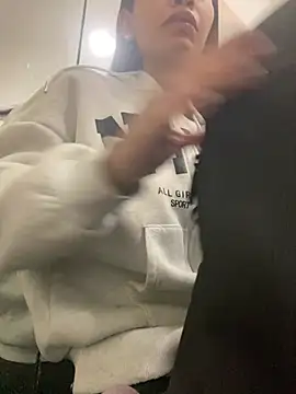 JuliaaVega online show from February 23, 1:12 pm