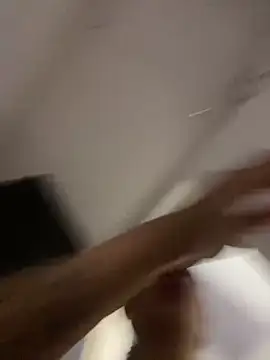 JuliaaVega online show from March 18, 11:57 am