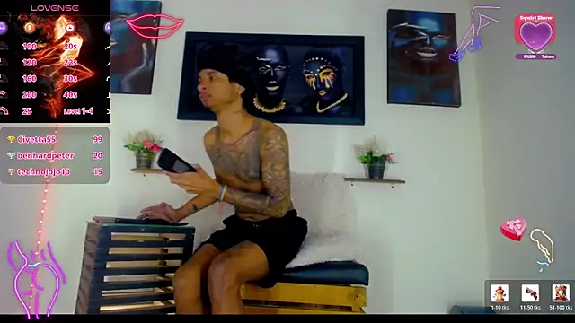 Tatoo Noah online show from March 25, 1:21 pm