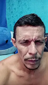 juanmaur22 online show from February 26, 3:17 am