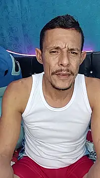 juanmaur22 online show from March 1, 4:23 am