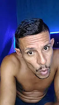 juanmaur22 online show from February 10, 2:32 am