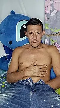 juanmaur22 online show from February 17, 6:05 pm