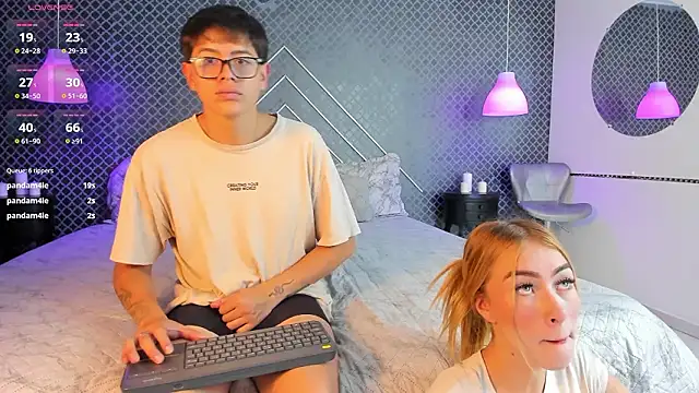 Snapshot of Evie_demn chatting on January 31, 8:29 pm Evie demn online show from January 31, 8:29 pm