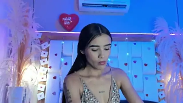 StefanyCondia online show from February 20, 6:43 pm