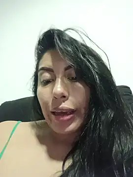 LizaLorini online show from August 4, 1:43 am