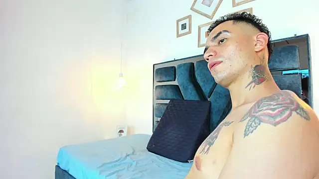 Irina and Max online show from May 23, 7:46 pm