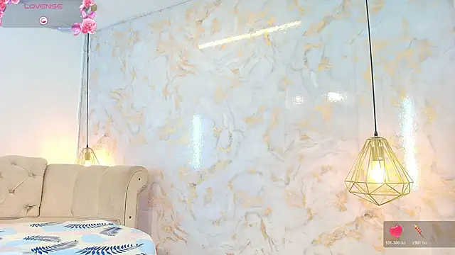 Snapshot of tifanibrown chatting on February 10, 12:48 pm tifanibrown online show from February 10, 12:48 pm