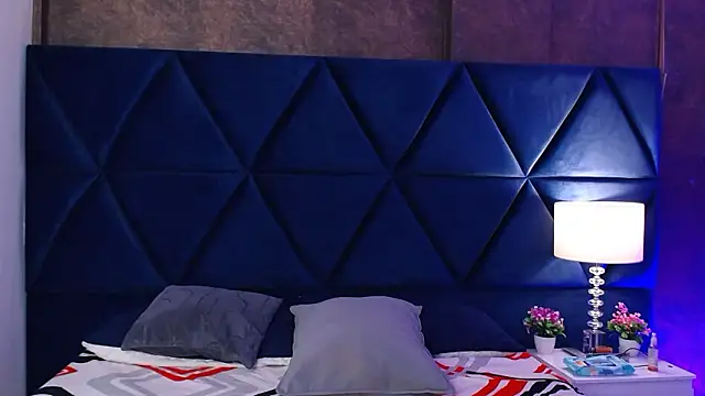 Logan Woods online show from February 22, 8:28 am