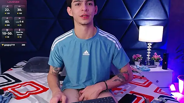 Logan Woods online show from February 24, 9:21 am