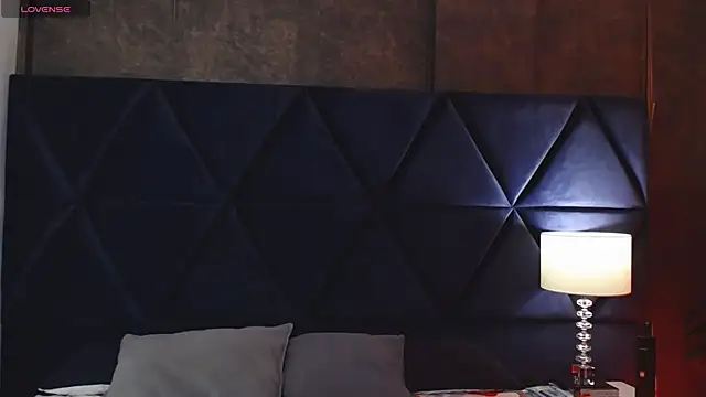 Logan Woods online show from February 26, 8:03 am