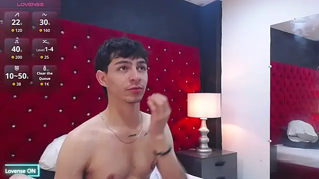 Logan Woods online show from February 9, 2:59 pm