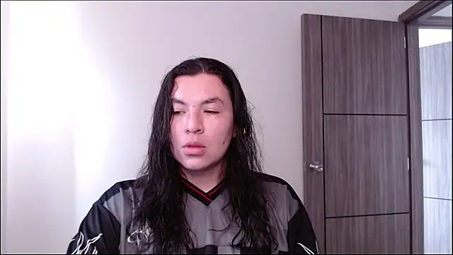 Yigolo   online show from July 9, 2:38 pm