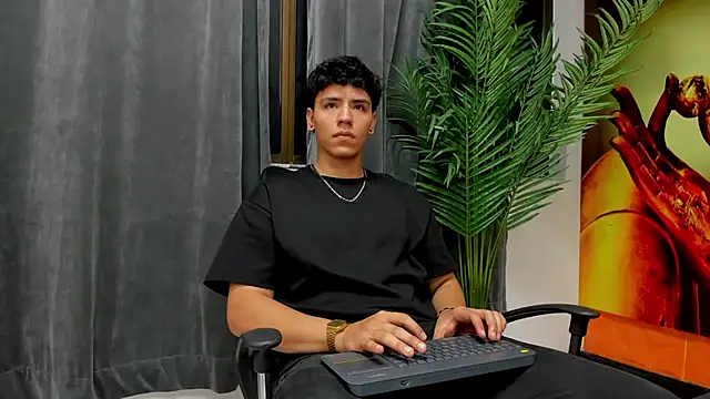 Tobias Vega online show from March 21, 8:04 am