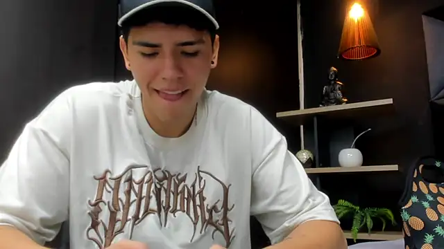 Tobias Vega online show from February 28, 1:16 am