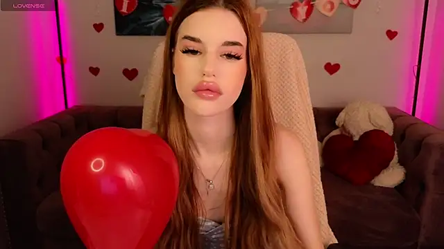 Snapshot of Anna_Lumina chatting on February 13, 9:04 pm Anna Lumina online show from February 13, 9:04 pm