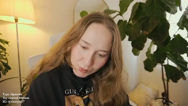 Scarlett NoirMuse online show from February 2, 2:38 pm