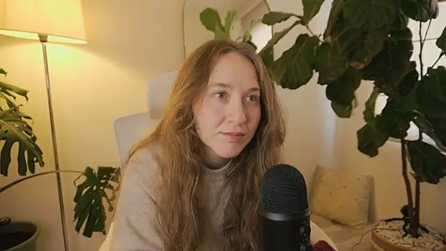 Scarlett NoirMuse online show from February 15, 12:26 pm