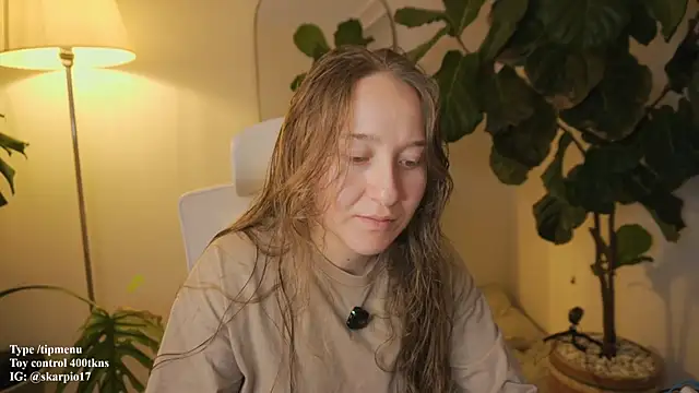 Scarlett NoirMuse online show from March 22, 8:21 pm