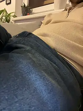 InkedGuy1 online show from March 28, 11:06 pm
