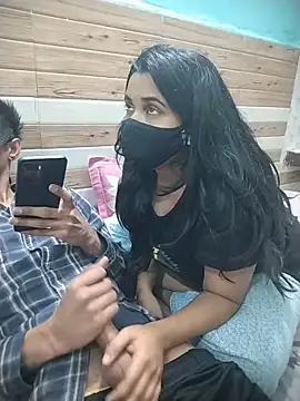 ZyphiaLive online show from February 6, 2:13 pm