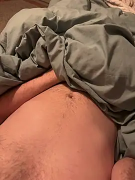 yourlittleboy123 online show from January 18, 12:14 am