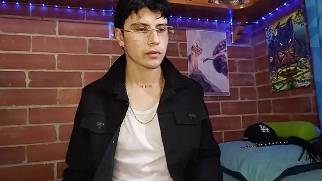 PaulDamico online show from April 8, 1:01 pm