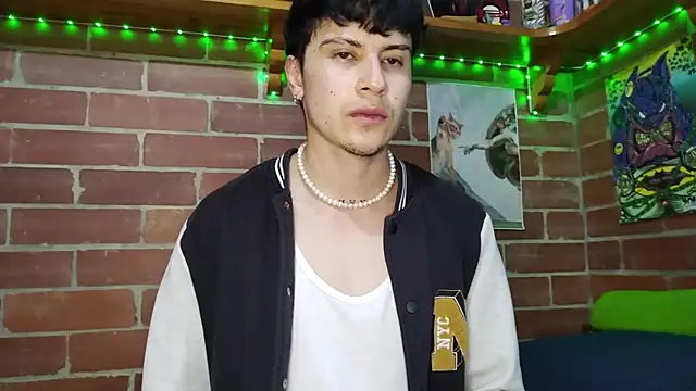 PaulDamico online show from April 15, 11:49 am