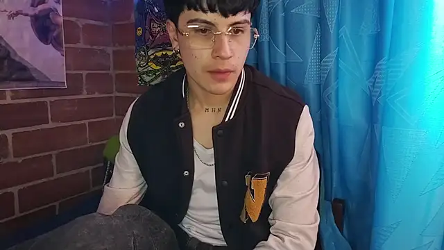 PaulDamico online show from February 18, 4:03 pm