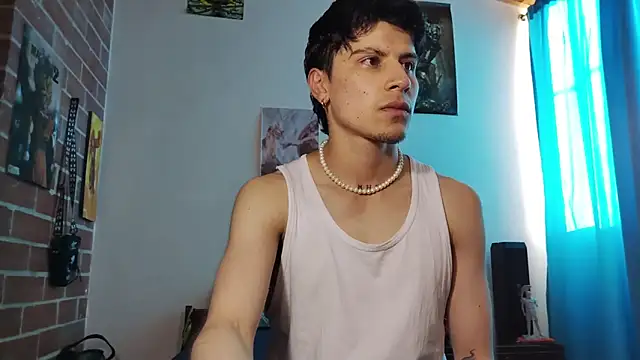 PaulDamico online show from May 18, 11:37 am