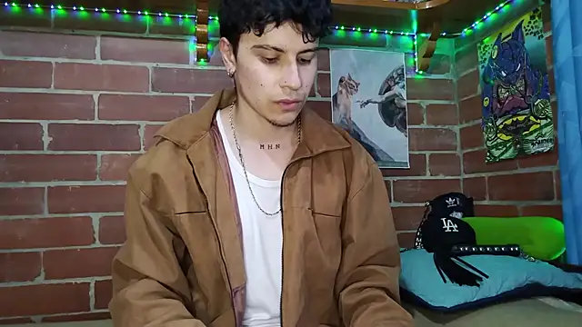 PaulDamico online show from April 17, 11:24 am