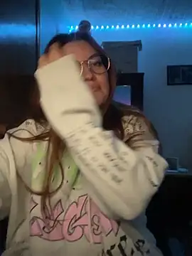 Vixroy7 online show from February 6, 12:28 am