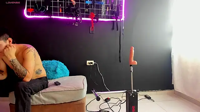 Slave Melany bdsm online show from July 16, 12:57 pm