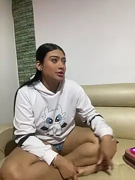 Snapshot of GabrielaZuluaga chatting on March 3, 5:58 am GabrielaZuluaga online show from March 3, 5:58 am