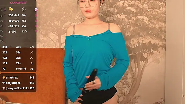 Hiaru Cutie online show from January 29, 9:12 am