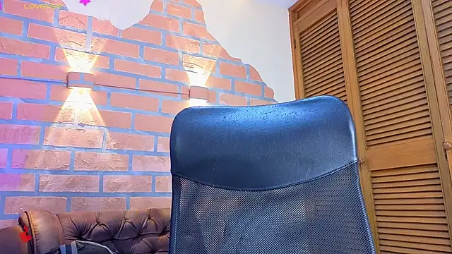 mister eithan online show from March 7, 2:18 am