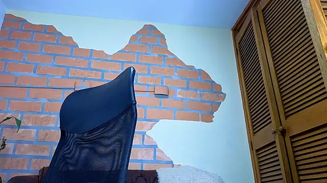 mister eithan online show from February 18, 2:31 am