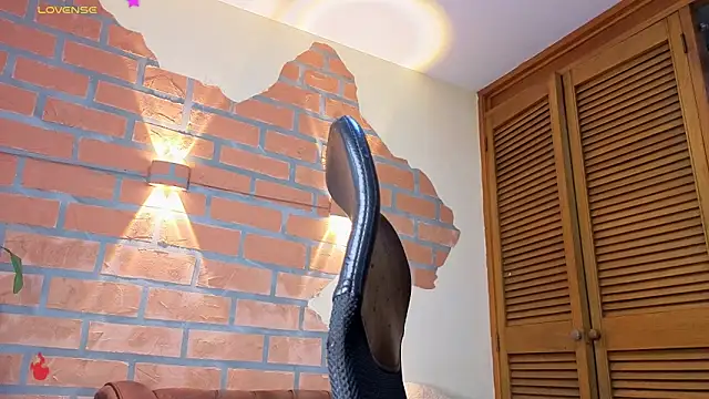 mister eithan online show from March 4, 2:08 am