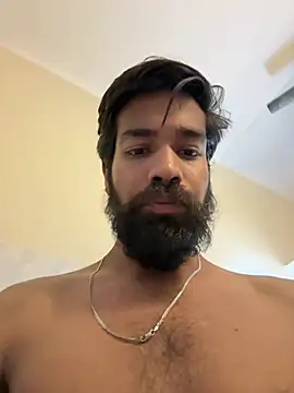 priyansh92924 online show from May 20, 8:17 pm