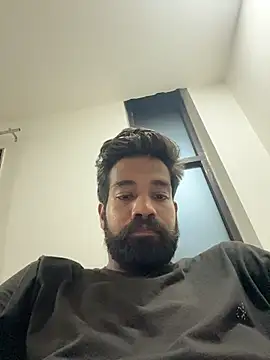 priyansh92924 online show from July 27, 5:42 pm