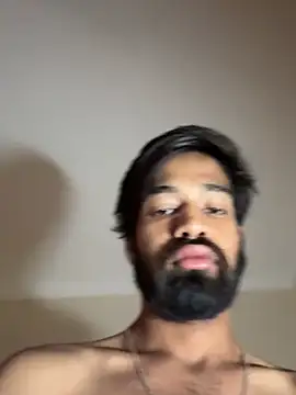 priyansh92924 online show from June 3, 6:36 am